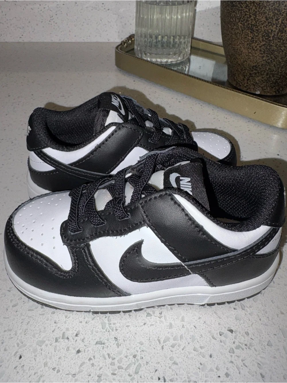 Nike Kids Black and White Low-Top Sneakers with Hook-and-Loop Strap